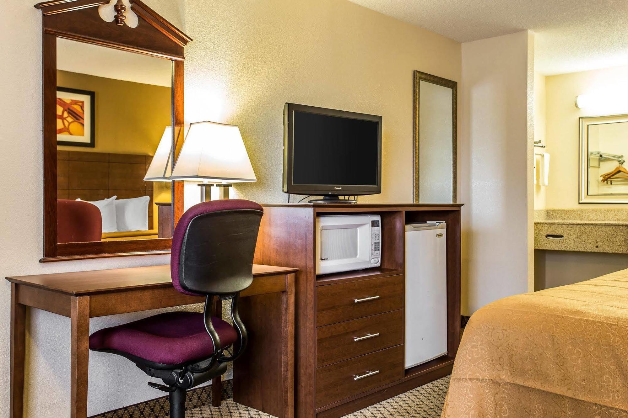 Quality Inn & Suites Morrow Atlanta South Exteriör bild